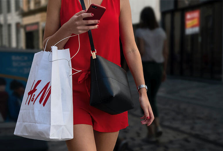 H&M運用聊天機器人提高消費者購買意願